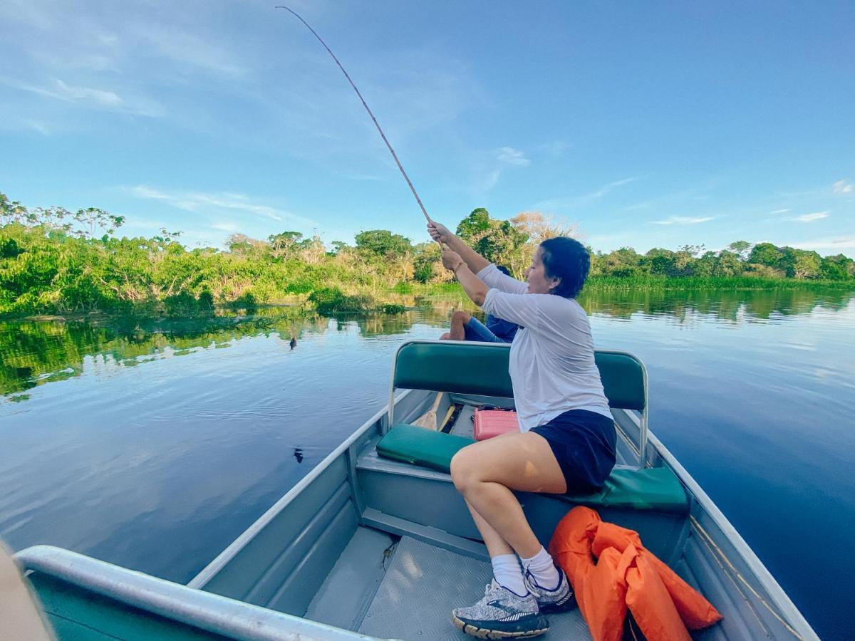 Amazon Arowana Lodge Careiro Eksteriør billede