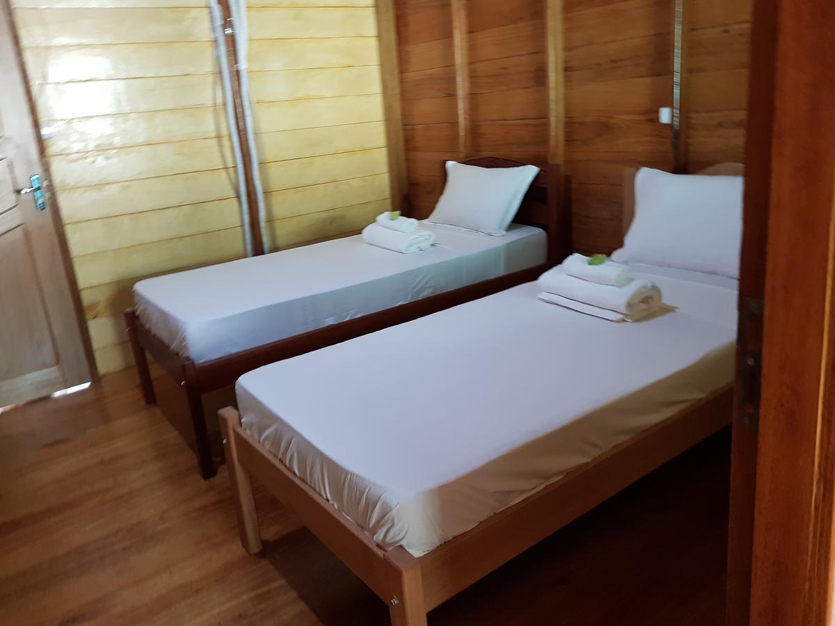 Amazon Arowana Lodge Careiro Eksteriør billede