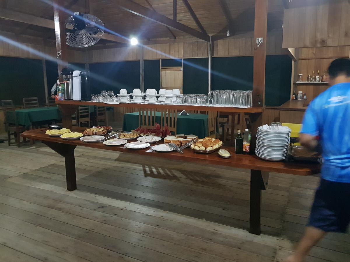 Amazon Arowana Lodge Careiro Eksteriør billede