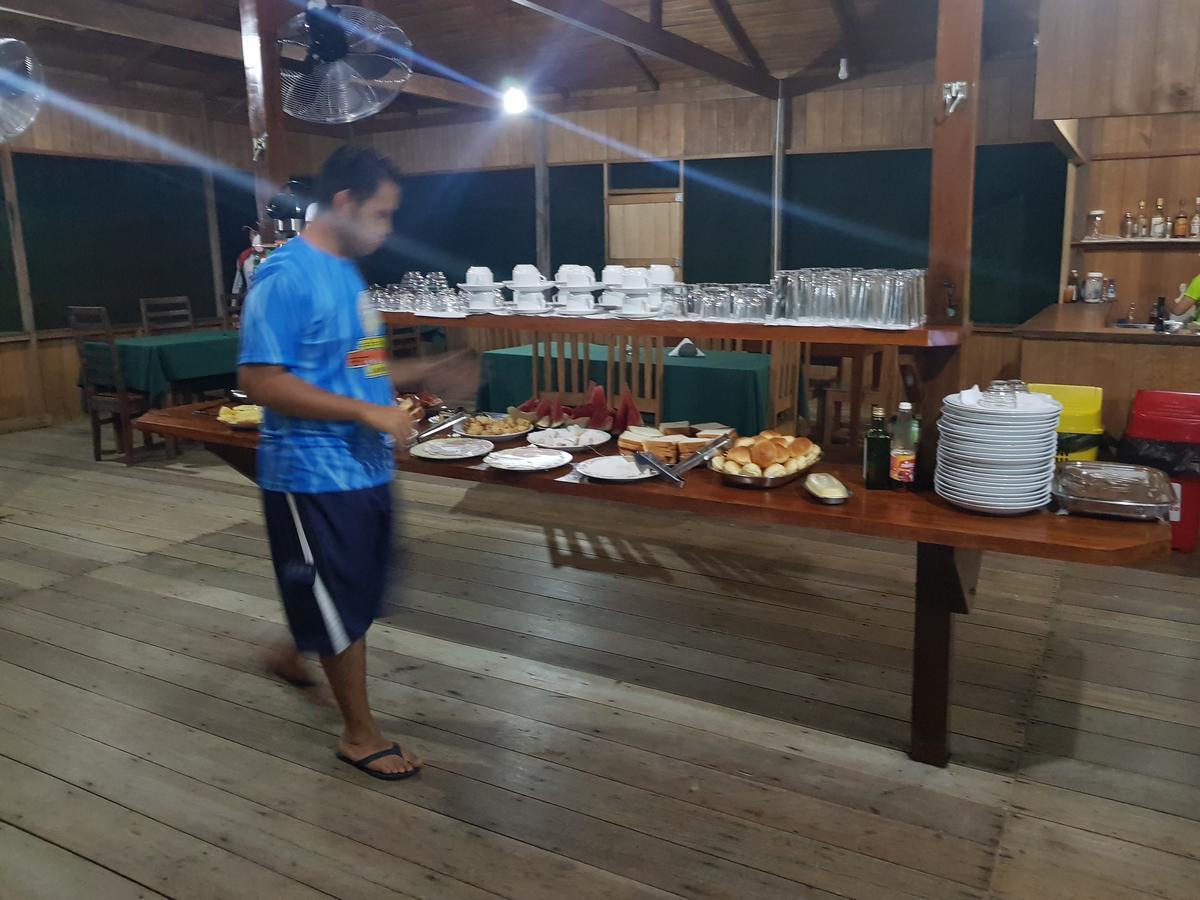 Amazon Arowana Lodge Careiro Eksteriør billede