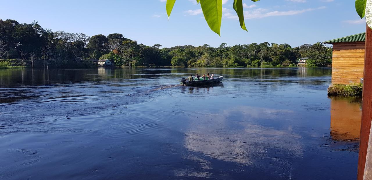 Amazon Arowana Lodge Careiro Eksteriør billede