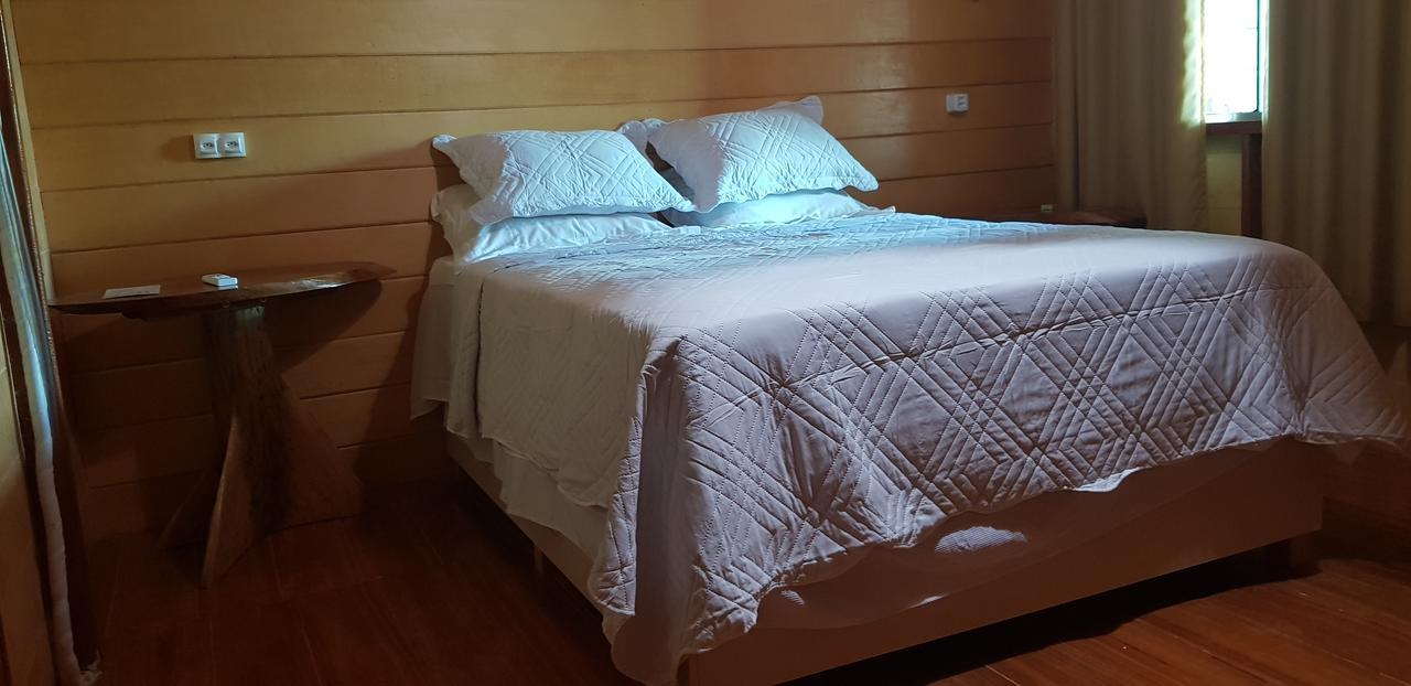Amazon Arowana Lodge Careiro Eksteriør billede