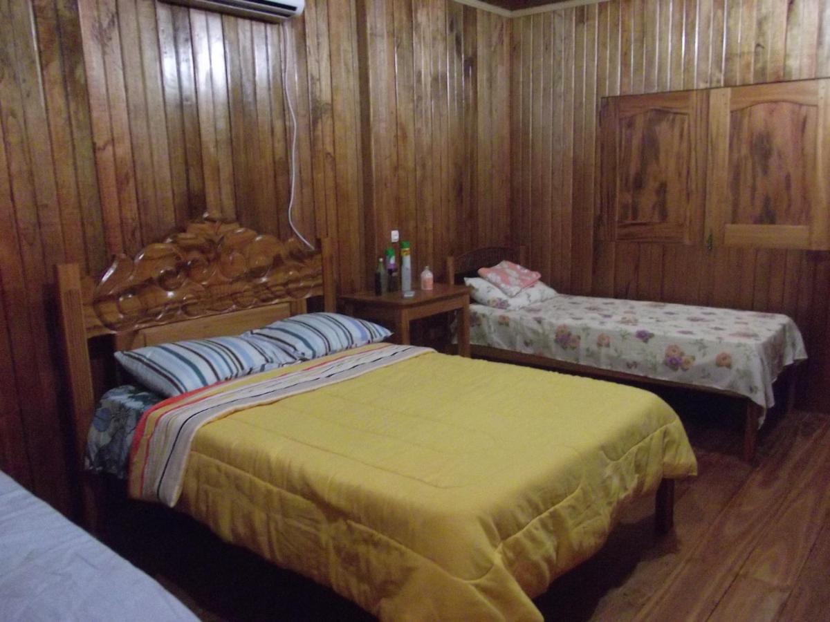 Amazon Arowana Lodge Careiro Værelse billede